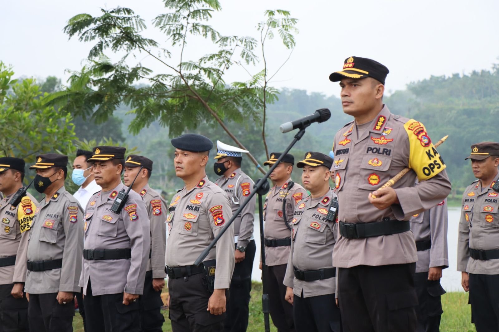 Kapolresta Mataram Pimpin Upacara Tradisi Pembaretan Bintara Remaja