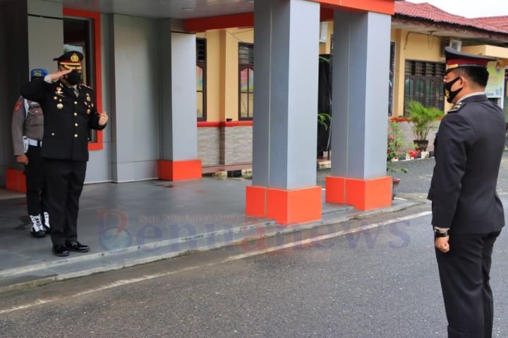 AddText_10-01-01.20.44.jpg