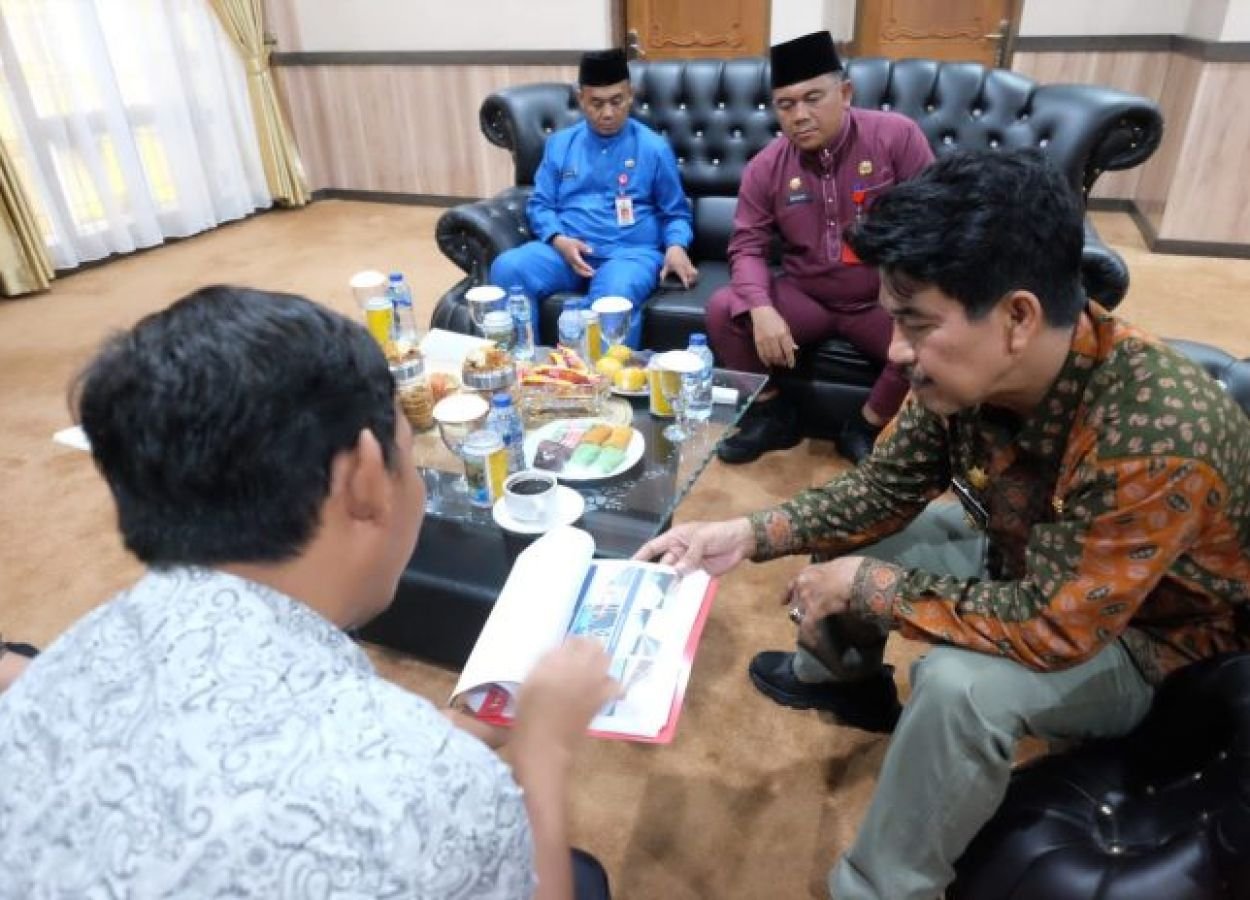 Desain_Gerbang_Pintu_Masuk_Tol_dan_Pintu_Keluar_Tol_Jambi_-_Palembang-696x464-1.jpg