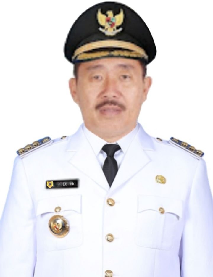 Haji_Edimin_Bupati_Labuhanbatu_Selatan.jpg