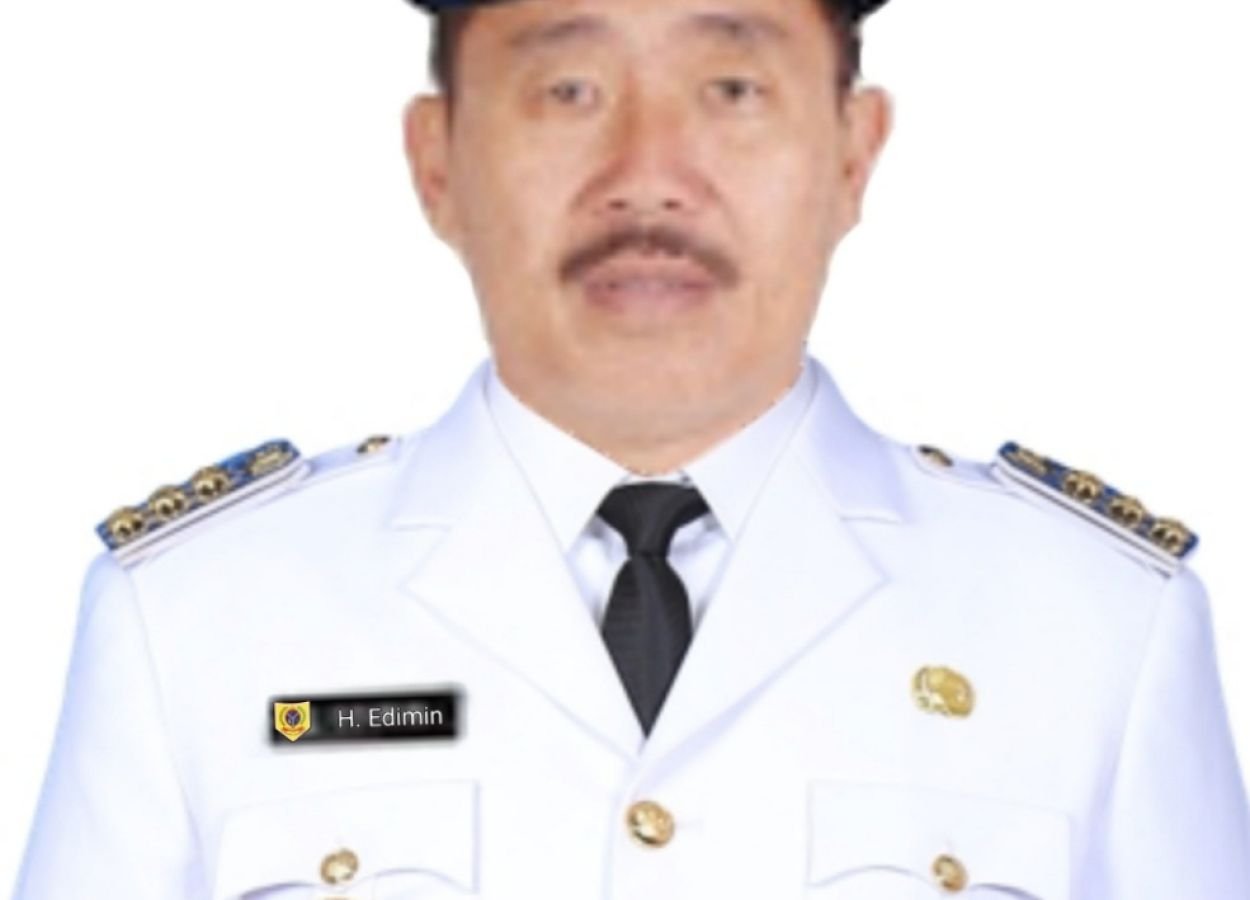 Haji_Edimin_Bupati_Labuhanbatu_Selatan.jpg