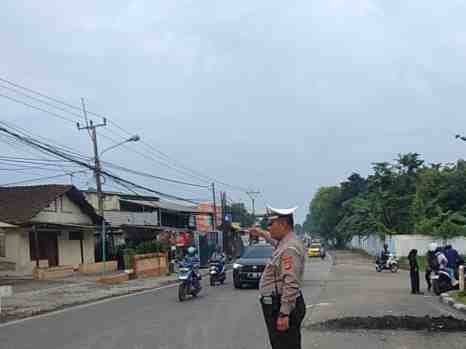 Personil Polsek Ciwandan Optimalkan Giat Strong Poin Optimalkan Pelayanan Masyarakat