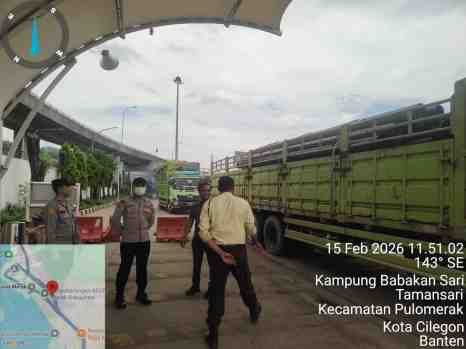 Personel Samapta Kskp Merak Polres Cilegon Polda Banten Laksanakan Patroli Dialogis