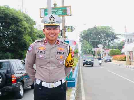 Wakil Pimpinan Redaksi JURNALPOLISI Apresiasi Pelayanan Prima Kanit Gakkum Satlantas Polres Lebak