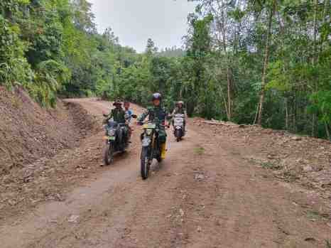 TMMD Ke – 127 Kodim 0311 Pessel: Pembukaan Jalan Baru di Kecamatan Bayang Rampung 100 Persen