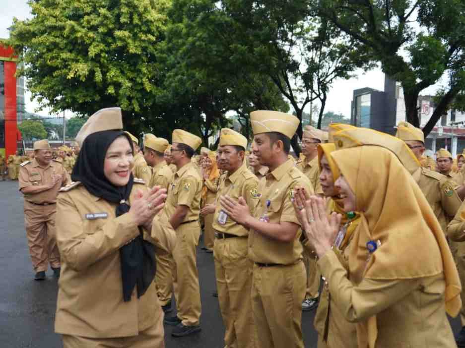 Wali kota Bandar Lampung, Hj. Eva Dwiana Lakukan Apel Mingguan Serta adakan Halal Bihalal Hari Raya Idul Fitri 1447 Hijriah