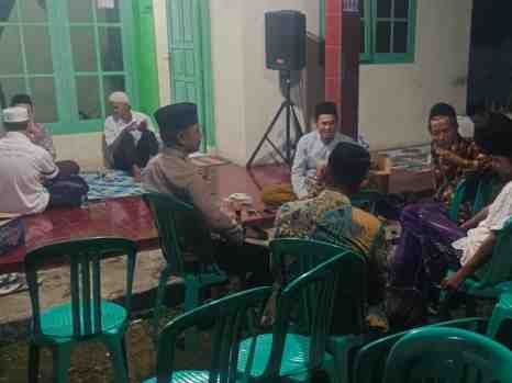 Personil Bhabinkamtibmas Polsek Purwakarta Laksanakan Sambang Takziah