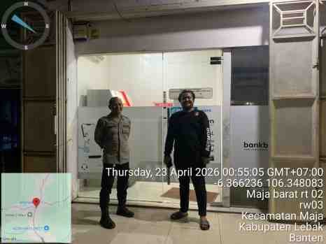 Cegah Gangguan Kamtibmas Anggota Bhabinkamtibmas Polsek Maja Polres Lebak Laksanakan Patroli Ke Atm