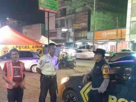 Jaga Kondusivitas Wilayah, Polsek Purwakarta Laksanakan Patroli Dialogis Rutin