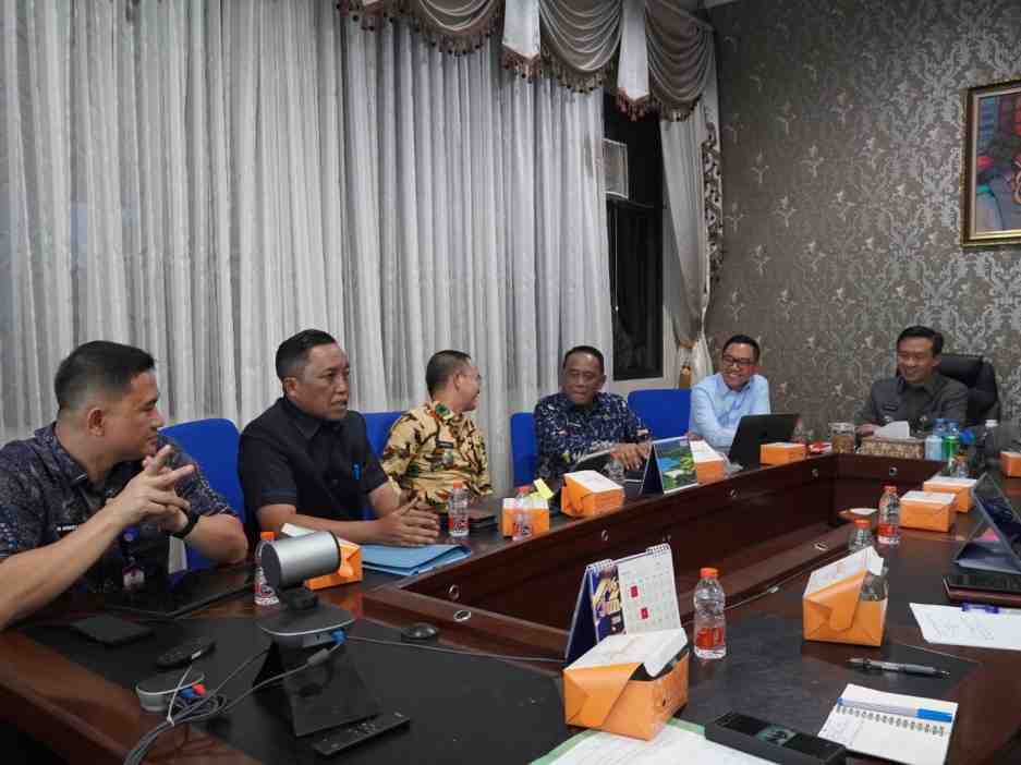 Pemprov Lampung Dorong Optimalisasi PAD dan Penertiban Retribusi Infrastruktur Telekomunikasi