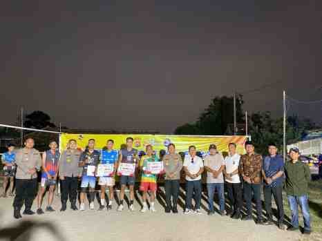 Kapolres Cilegon Buka Turnamen Voli “Kapolres Cup 2026” di Kebonsari, ALL STAR Juara 1