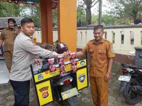 Bhabinkamtibmas Bripka Agustoni Laksanakan WARBINLING, Jalin Silaturahmi dan Cari Solusi Bersama Warga