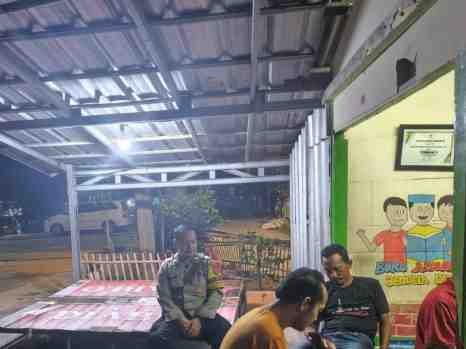 Polsek Anyar Lakukan Kunjungan ke Pos Kamling