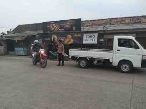 Polsek Panggarangan Laksanakan Strong Point di Titik Rawan Macet dan Kecelakaan