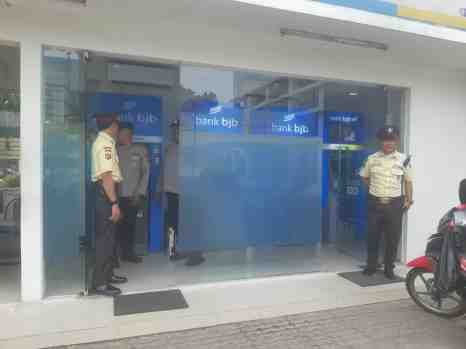 Polsek Rangkasbitung Polres Lebak Giat Patroli Obvid dan Cek Mesin ATM Bank BJB