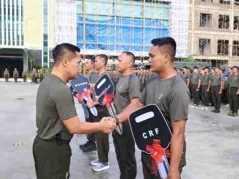 Tingkatkan Mobilitas dan Kesiapan Tugas, Pangdam XIX/Tuanku Tambusai Pimpin Penyerahan Kendaraan Dinas