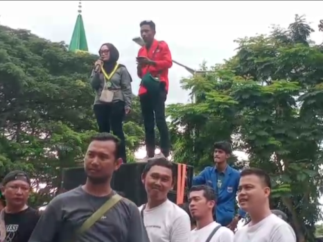 Kantor Bupati Lebak Di Geruduk Aliansi Mahasiswa Lebak (AML)