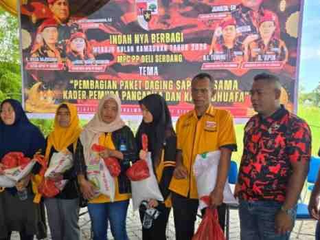 Sambut Ramadhan 1447 Hijriah,  Ketua MPC Pemuda Pancasila Deliserdang Junaidi Bagikan Daging Dan Beras