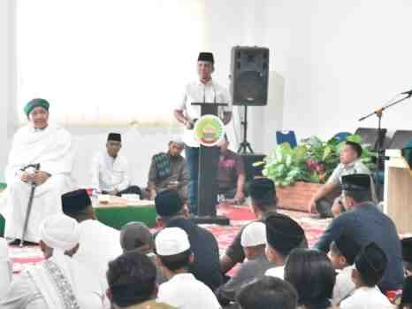 Ramadhan Penuh Berkah, Danrem 031/WB Brigjen TNI Dr. Agustatius Sitepu, S.Sos.,M.Si.,M.Han Buka Puasa Bersama Prajurit dan Santuni Anak Yatim