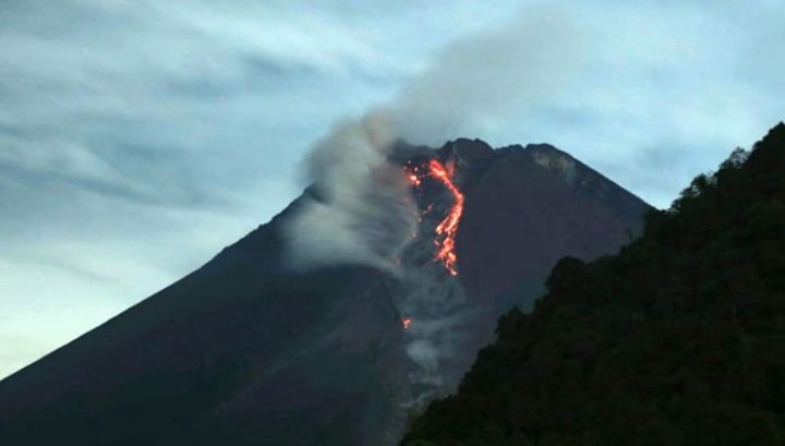 gunung-merapi.jpg